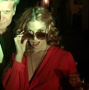 Meet your Posher, Tiba